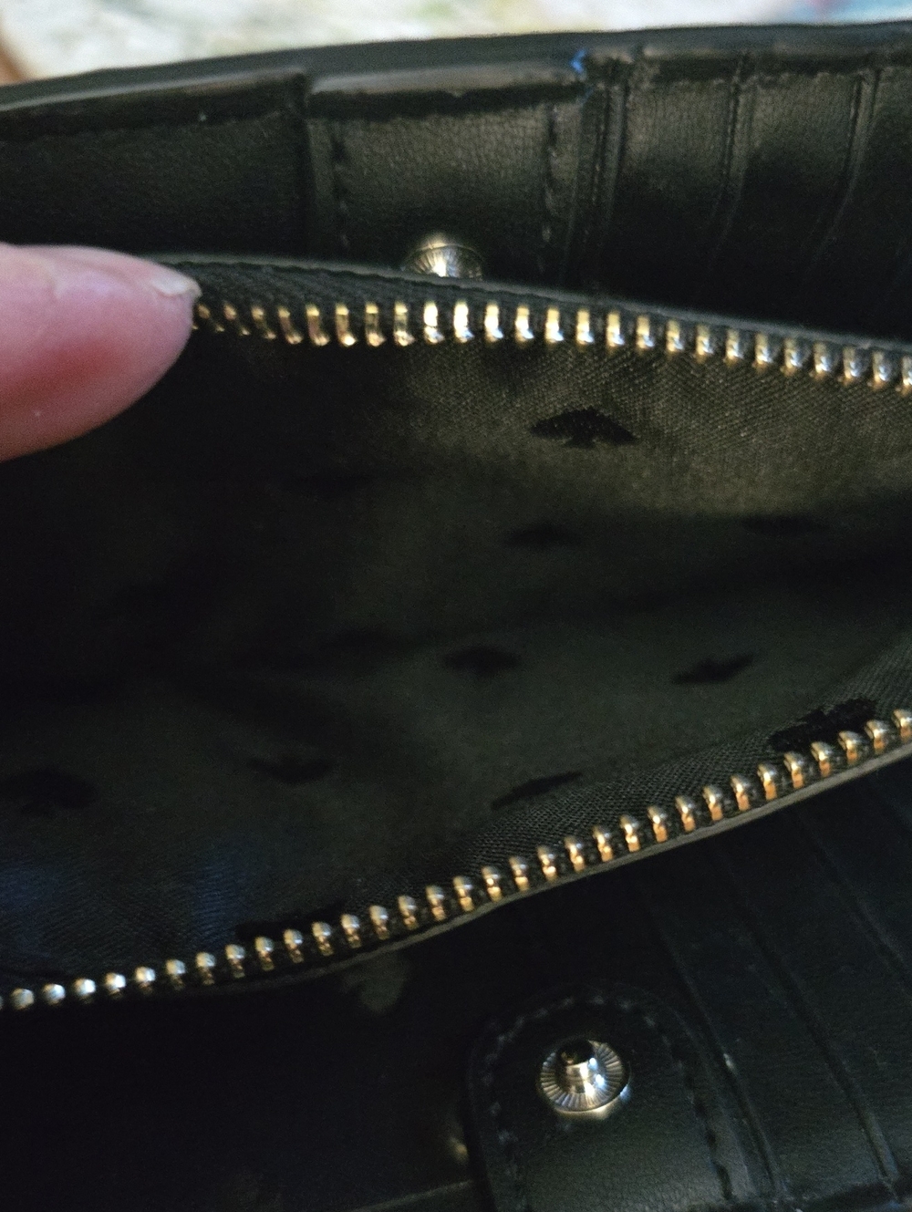 Kate Spade Wallet - Picture 6 of 8